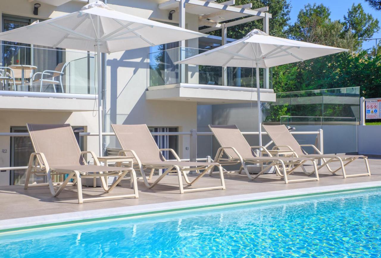 The Elegant Apartments Potos Exterior foto