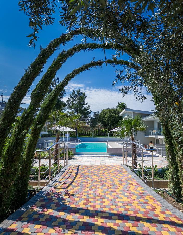 The Elegant Apartments Potos Exterior foto